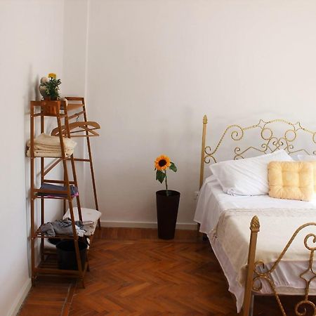 Entire Serviced Apartment With A Beautiful View Tirana Extérieur photo